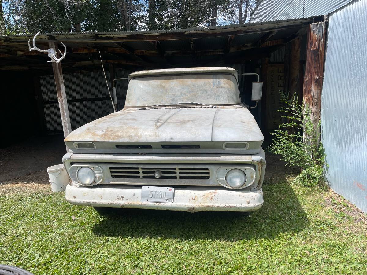 Chevy-half-ton-1962-green