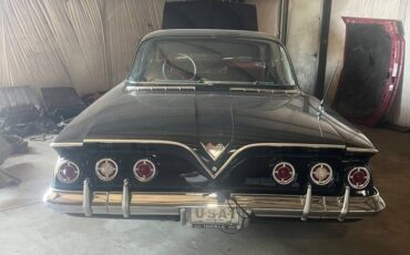 Chevy-impala-1961-black-1
