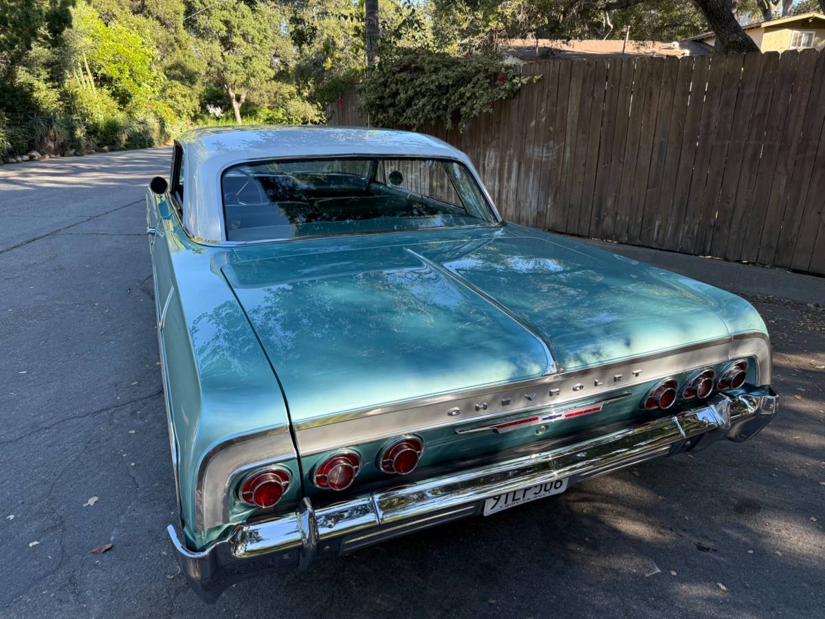 Chevy-impala-1964-white-15