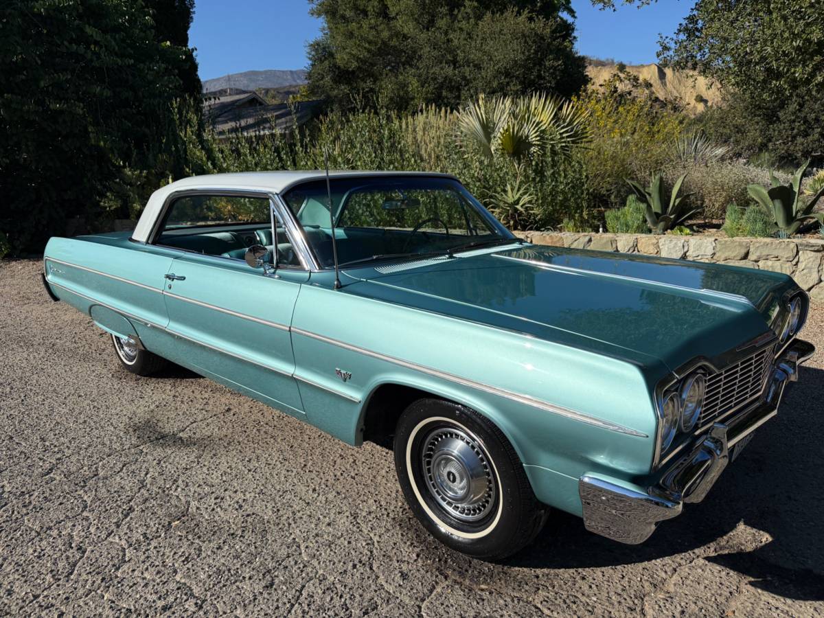 Chevy-impala-1964-white-2