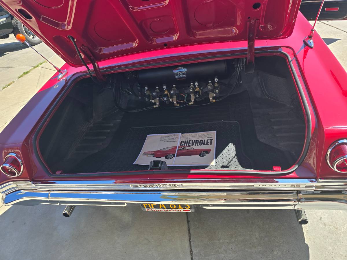 Chevy-impala-1965-red-15