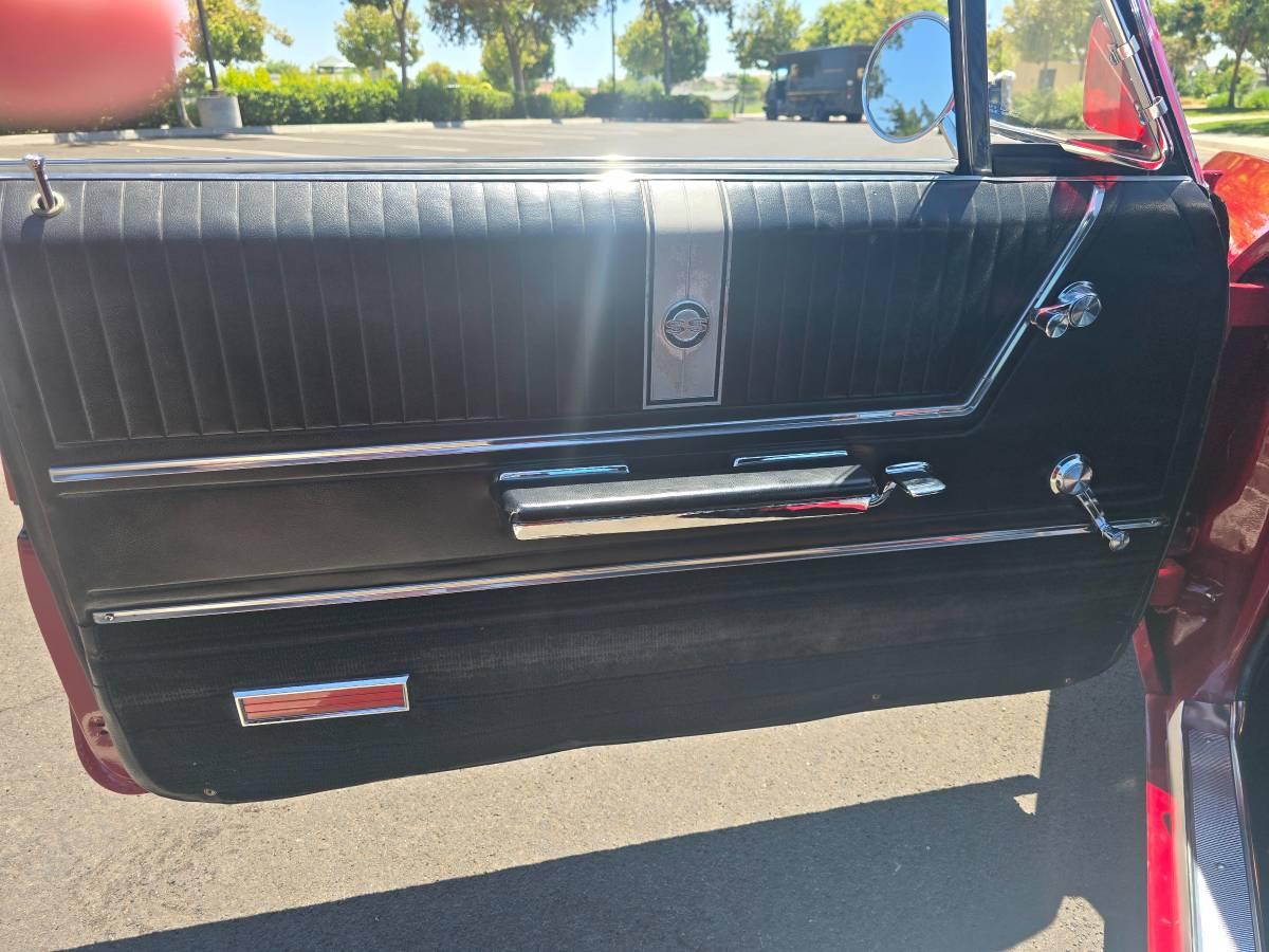 Chevy-impala-1965-red-21