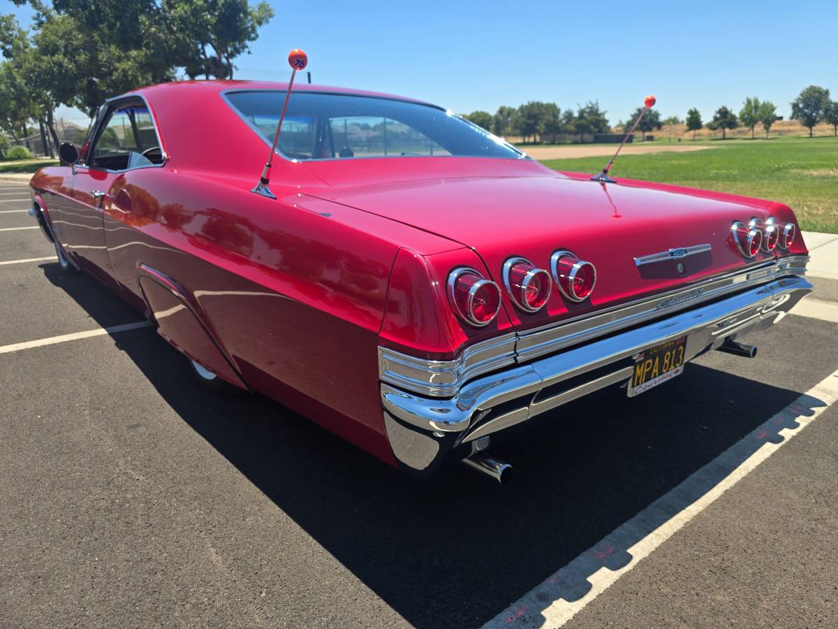 Chevy-impala-1965-red-6
