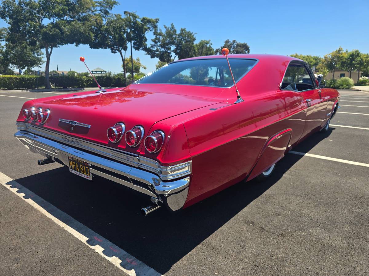 Chevy-impala-1965-red-7