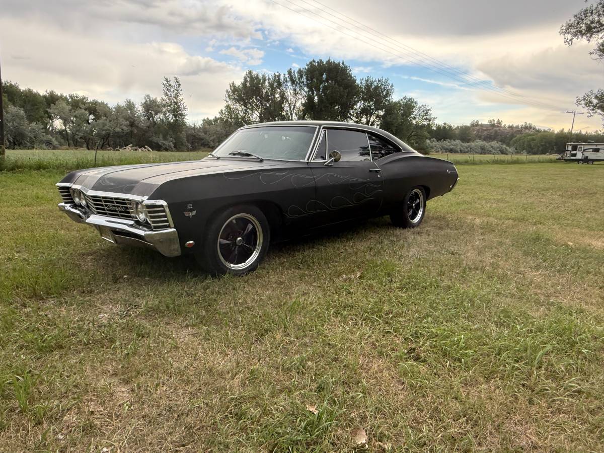 Chevy-impala-1967-black