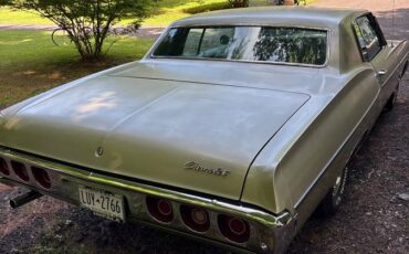 Chevy-impala-1968-green-2