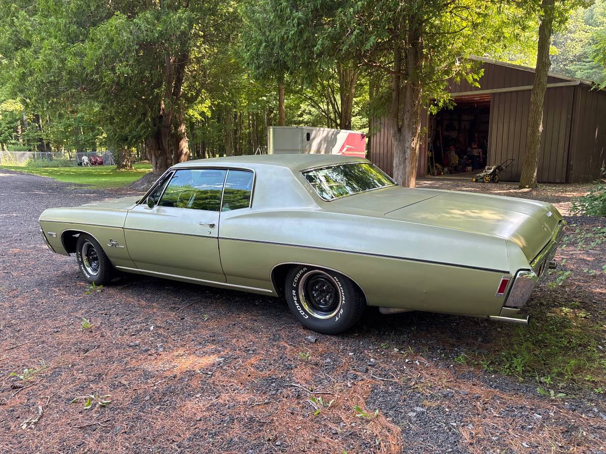 Chevy-impala-1968-green-4