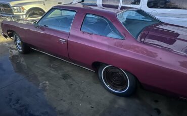 Chevy-impala-1974-custom-12