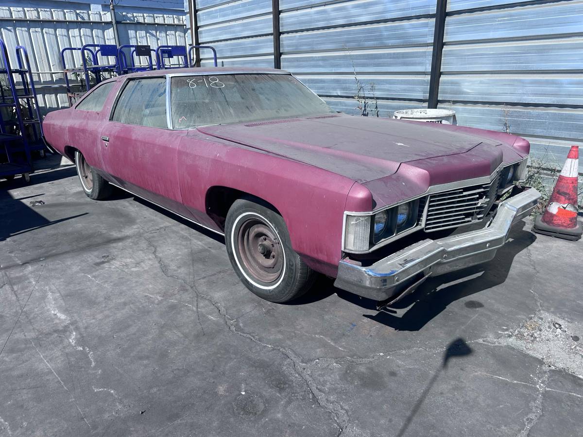 Chevy-impala-1974-custom-3