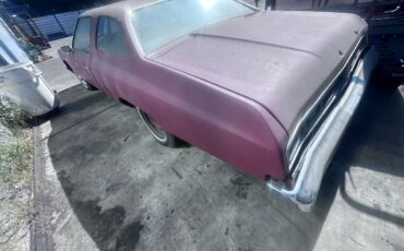 Chevy-impala-1974-custom-4