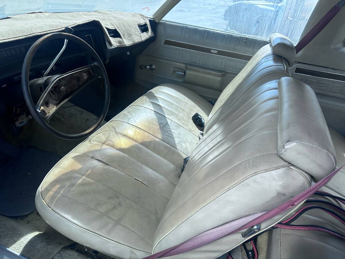 Chevy-impala-1974-custom
