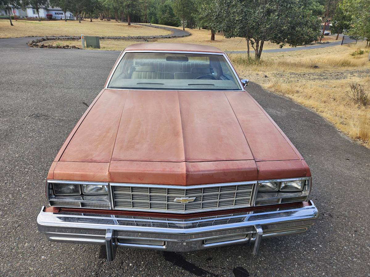 Chevy-impala-1977-brown-1