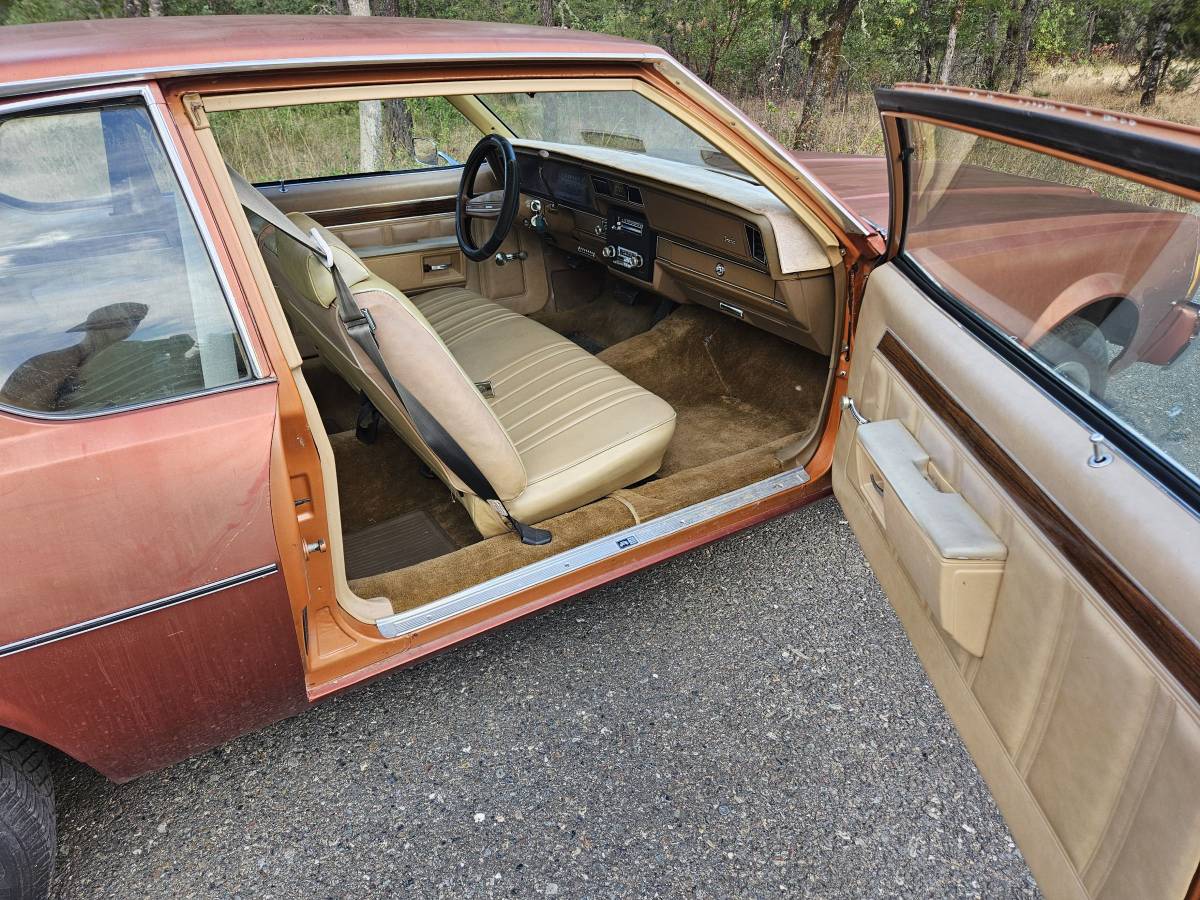 Chevy-impala-1977-brown-10