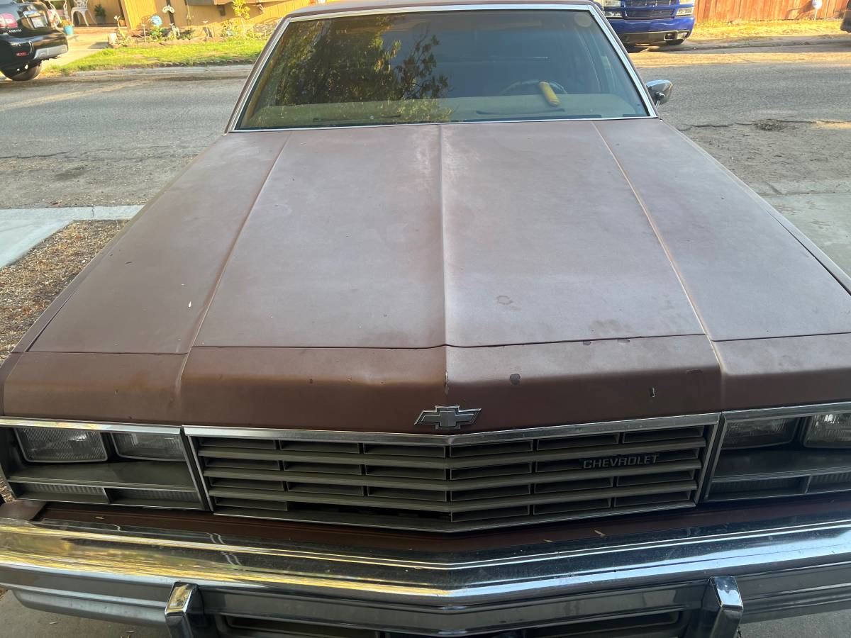 Chevy-impala-1978-brown-5