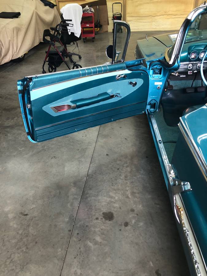 Chevy-impala-convertible-1960-custom-15