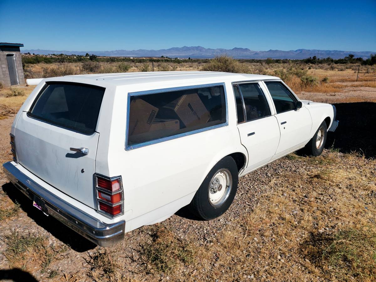Chevy-impala-sport-wagon-1979-1