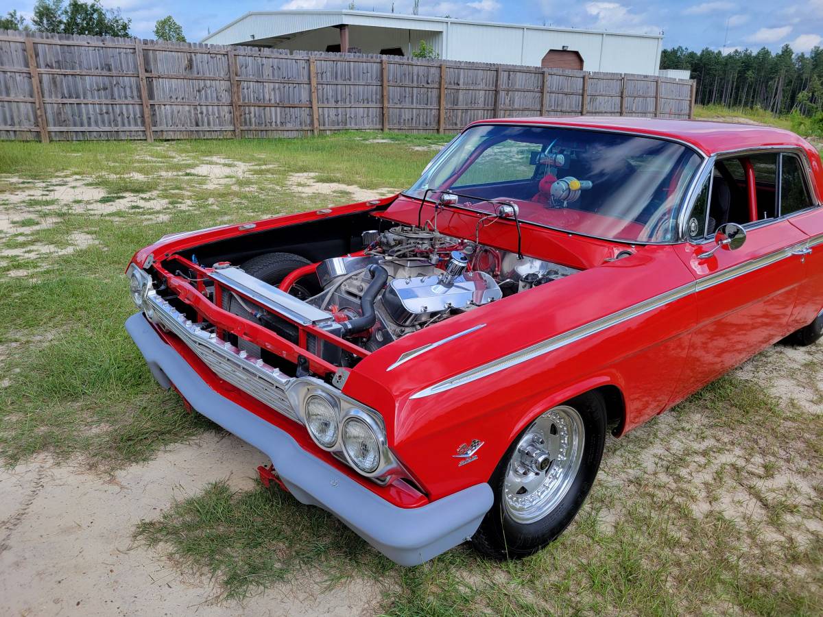 Chevy-impala-ss-1962-red-17