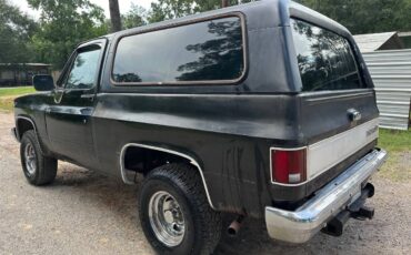 Chevy-k-5-blazer-1985-black-4