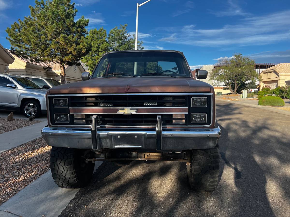 Chevy-k10-1986-brown-6