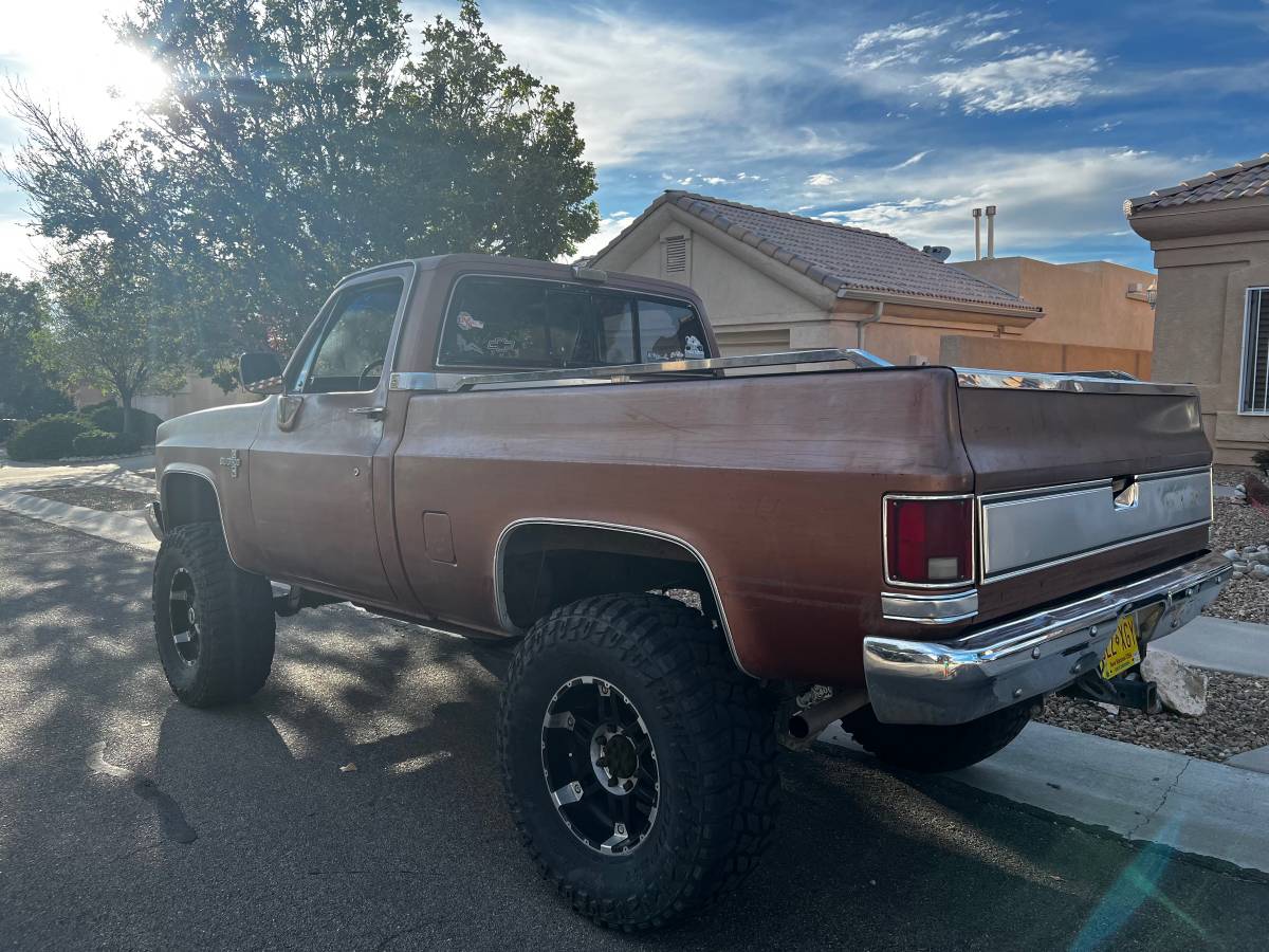 Chevy-k10-1986-brown-7