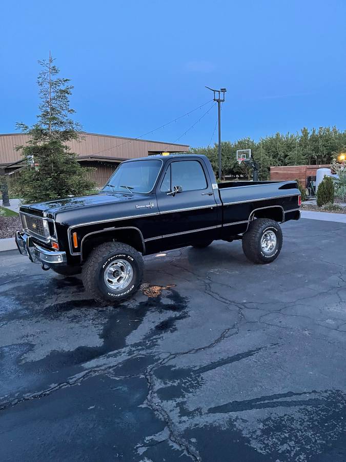 Chevy-k10-4x4-1973-black