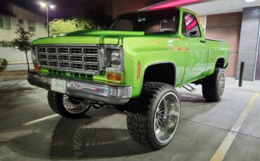 Chevy-k10-4x4-1977-green-10