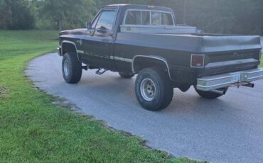 Chevy-k10-4x4-1984-black-1