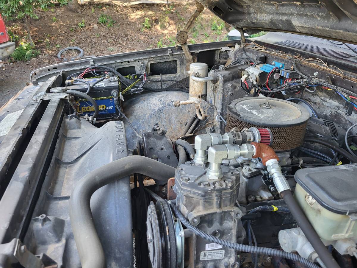 Chevy-k10-4x4-1984-grey-19