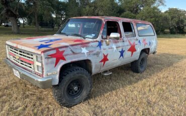 Chevy-k10-suburban-1986