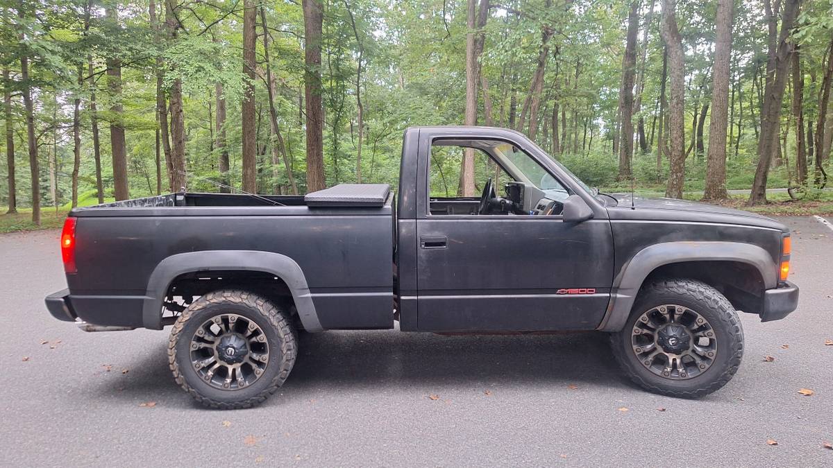 Chevy-k1500-1992-black-1