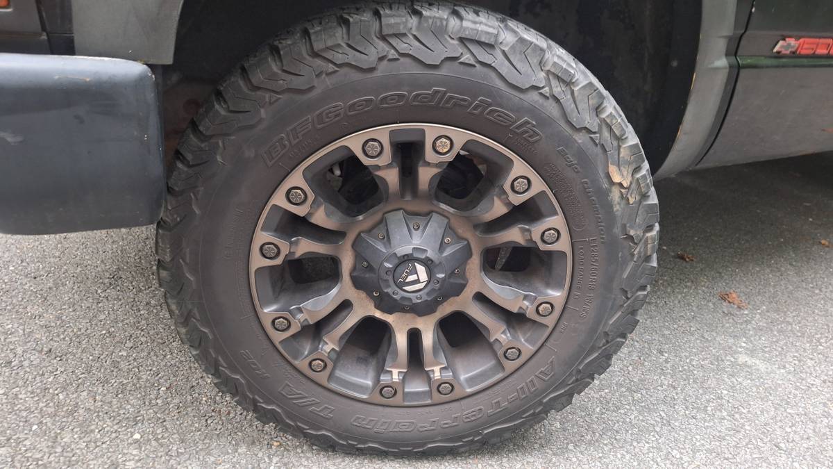 Chevy-k1500-1992-black-9
