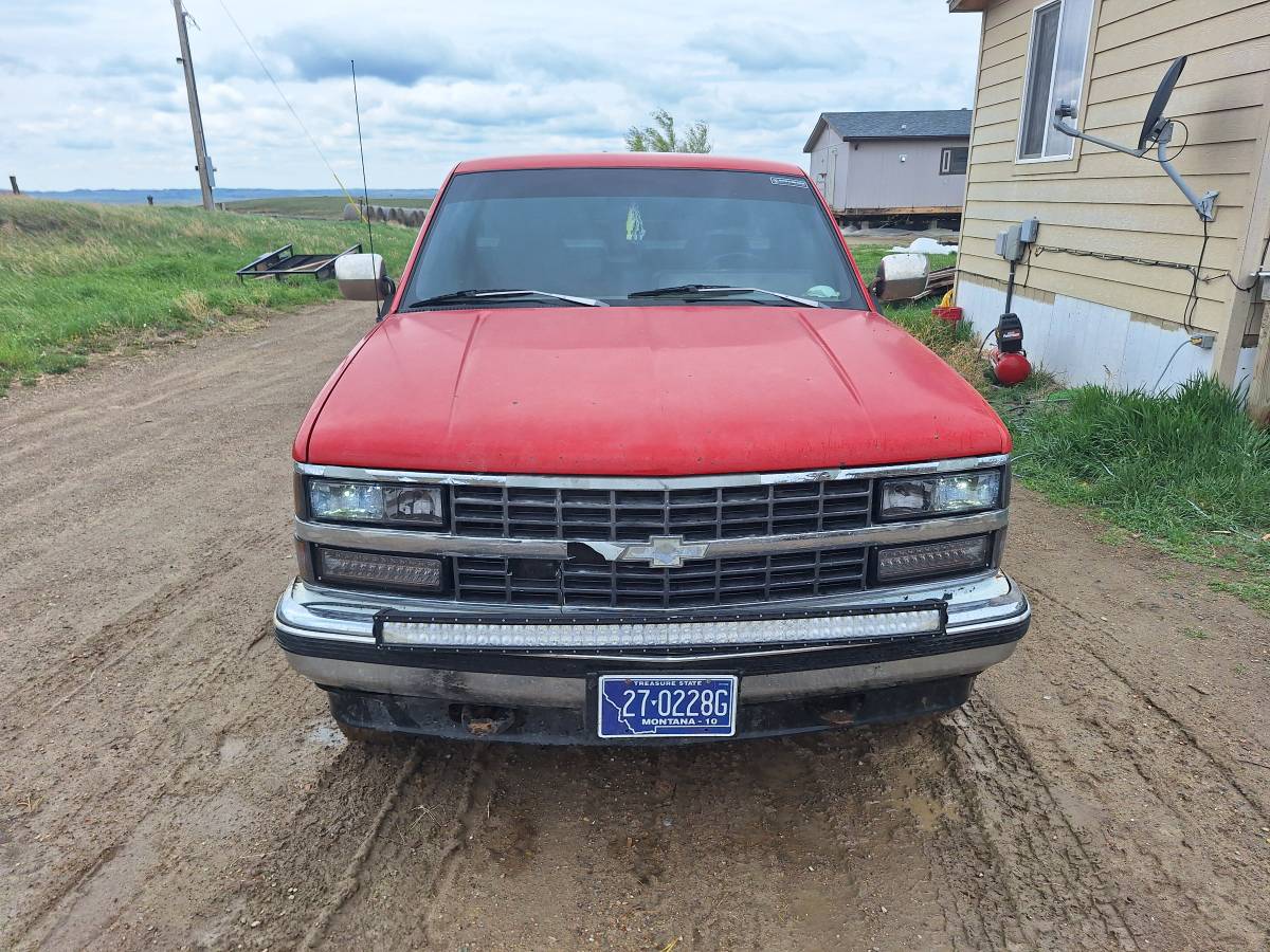 Chevy-k1500-1993-red-2
