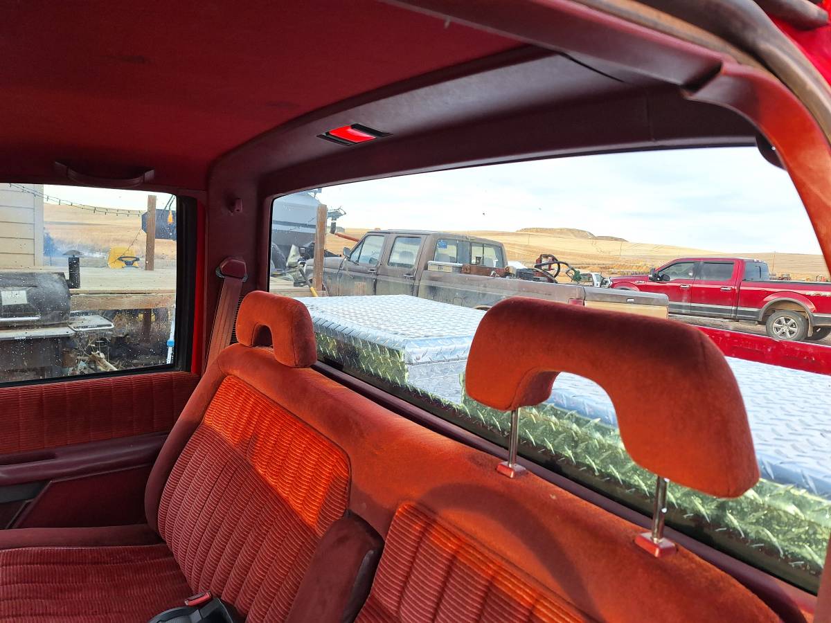 Chevy-k1500-1993-red-5