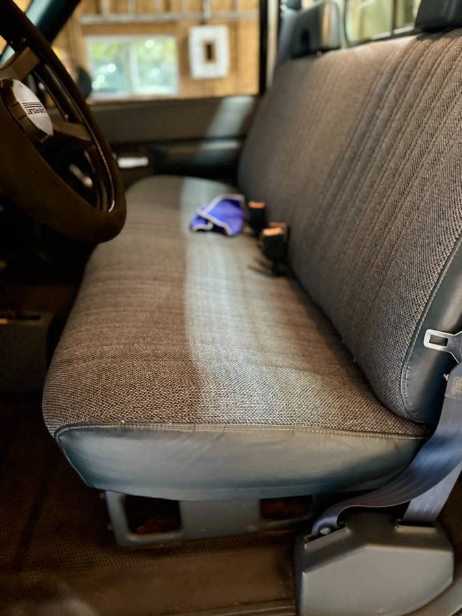 Chevy-k1500-long-bed-1994-white-8
