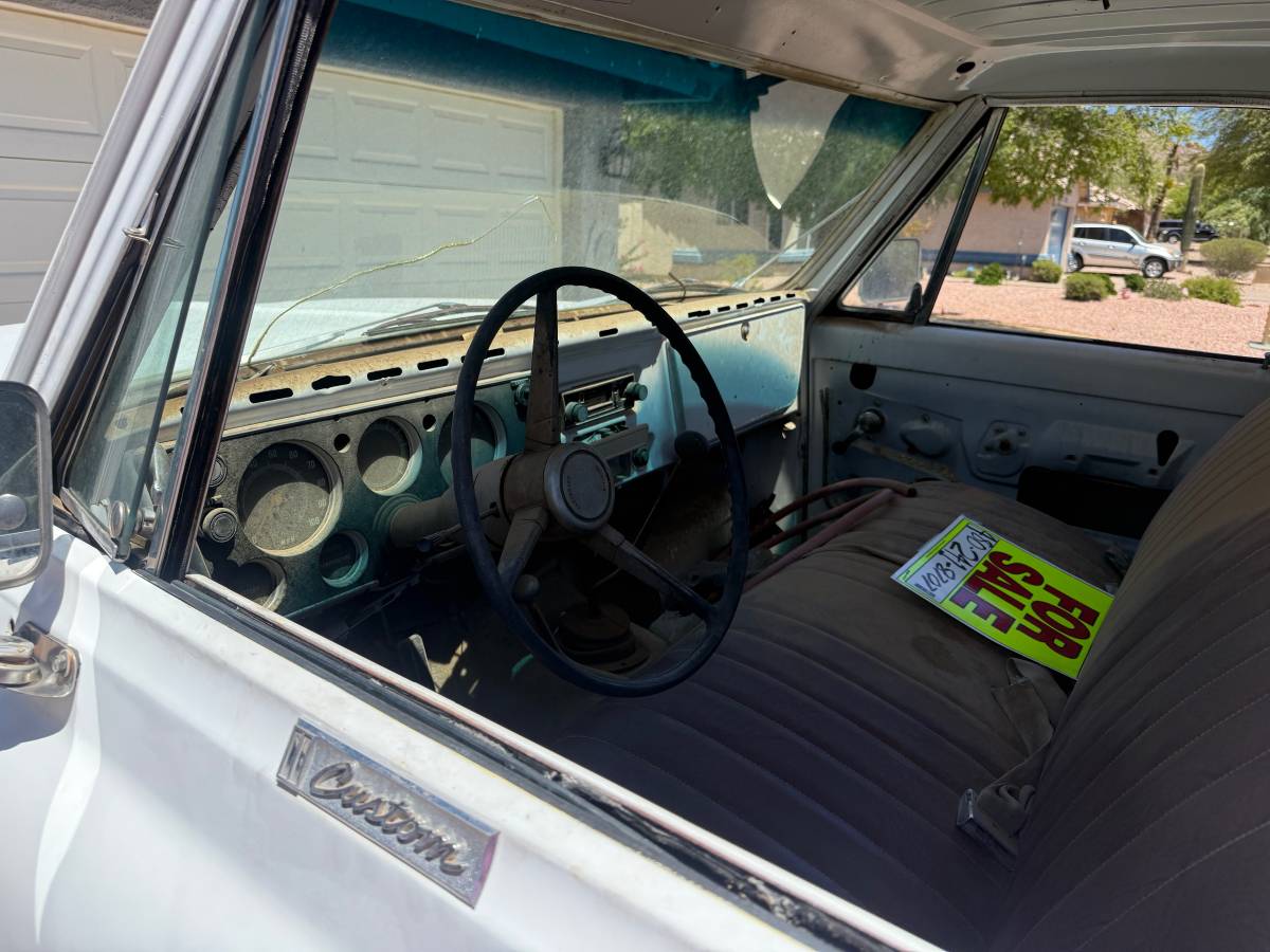Chevy-k20-1968-white-4