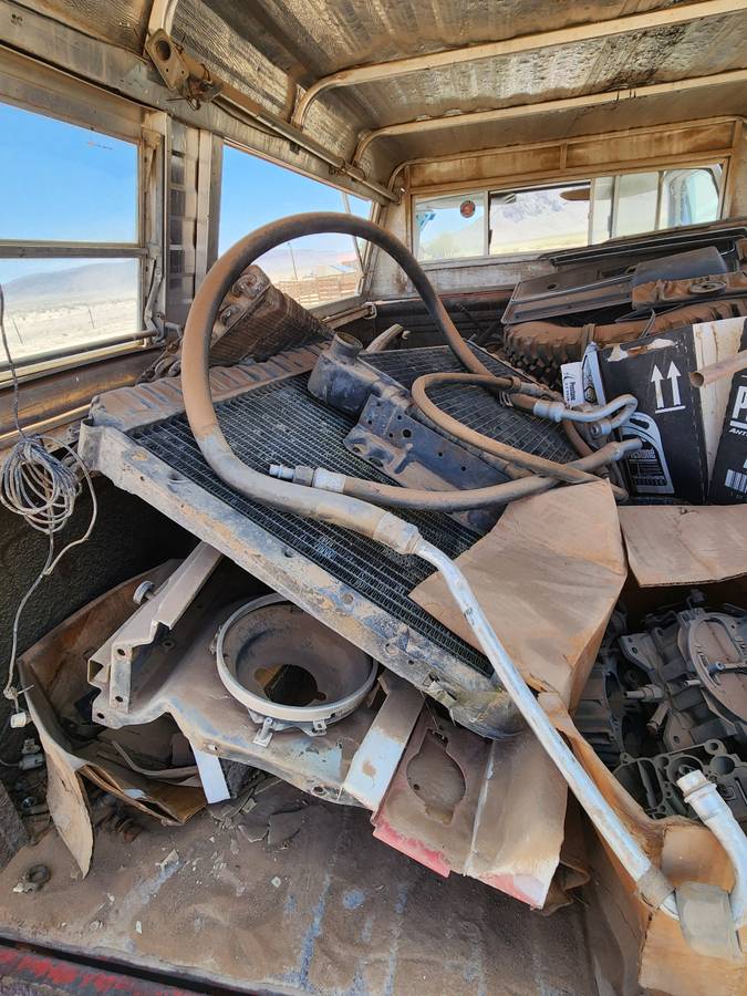 Chevy-k20-1974-white-11