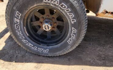 Chevy-k20-1974-white-7