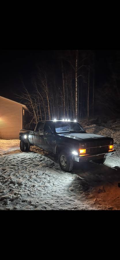 Chevy-k30-diesel-1983-blue