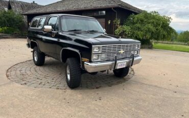 Chevy-k5-blazer-1984-black-14