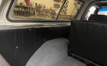 Chevy-k5-blazer-1984-black-16