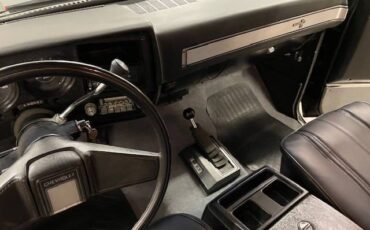 Chevy-k5-blazer-1984-black-7