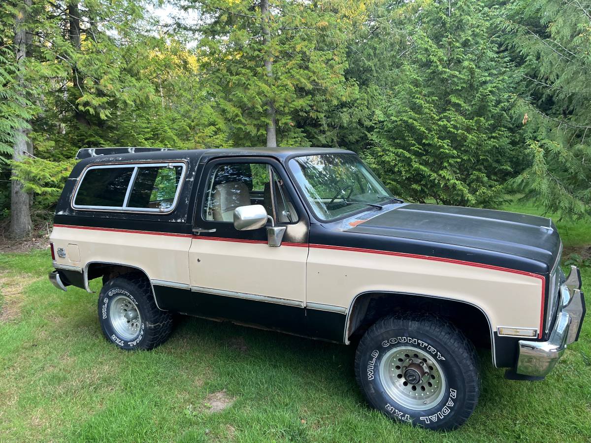 Chevy-k5-blazer-1985-1