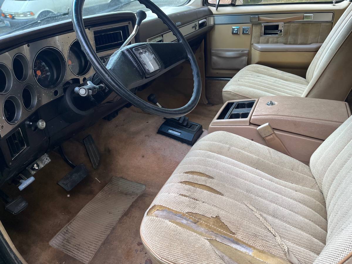 Chevy-k5-blazer-1985-8