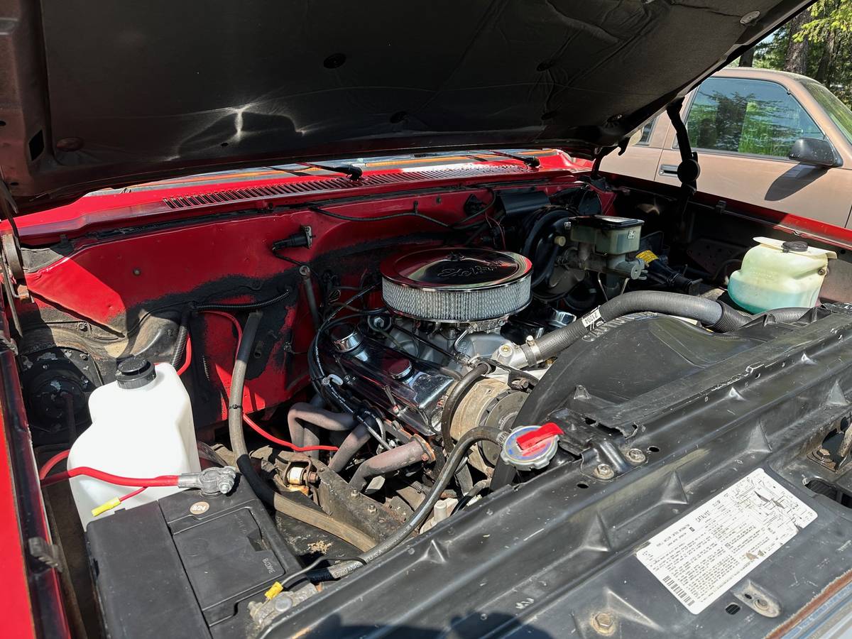Chevy-k5-blazer-1986-red-7