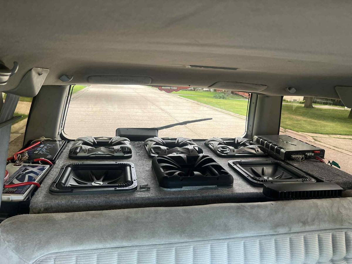 Chevy-k5-blazer-1993-10