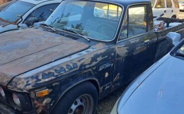 Chevy-luv-1977-black