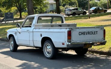 Chevy-luv-1979-white-1