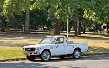 Chevy-luv-1979-white