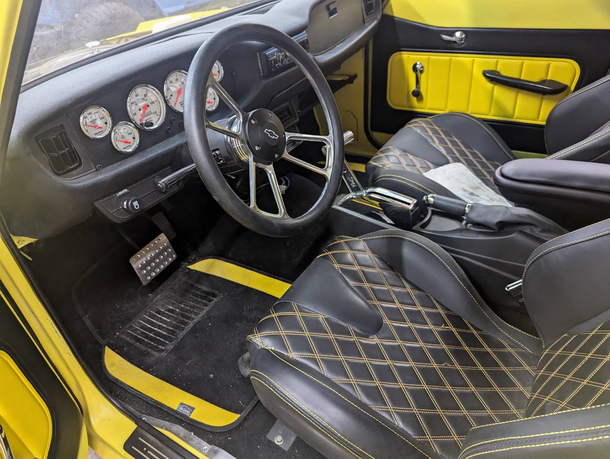 Chevy-luv-1979-yellow-4
