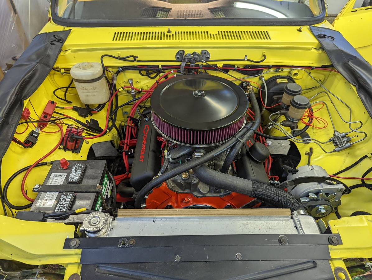 Chevy-luv-1979-yellow-8
